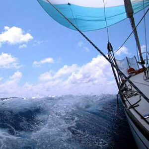 Take a group Introduction to Sailing for your 50th birthday