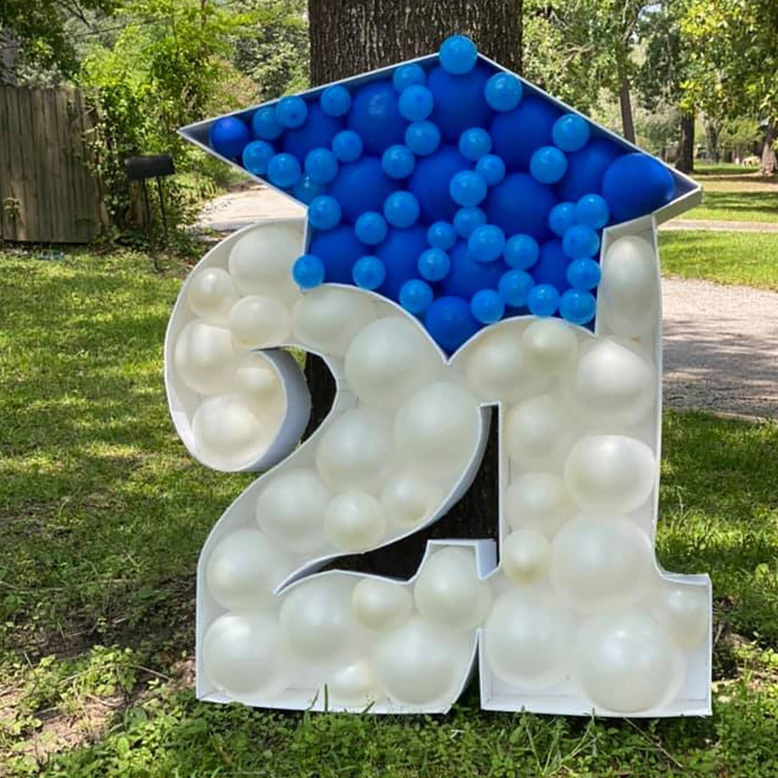 By a Pro: Creative Graduation Party Ideas by a Professional