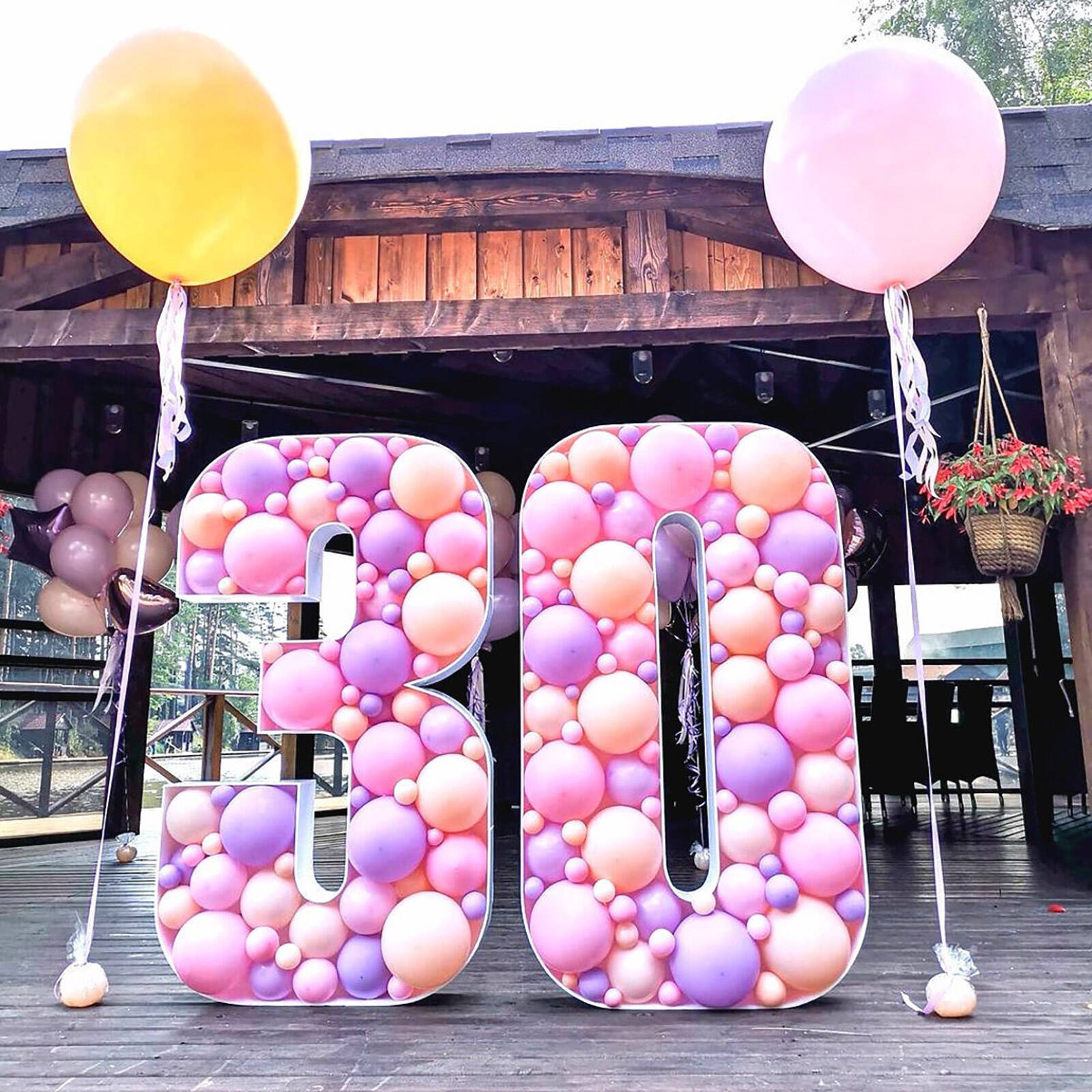 By a Pro: Creative 30th Birthday Party Ideas by a Professional