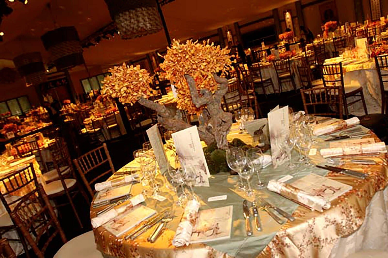 Chinese table styling for Elton John's Chinese-themed White Tie & Tiara Ball produced by Matt James of Leftfield Productions