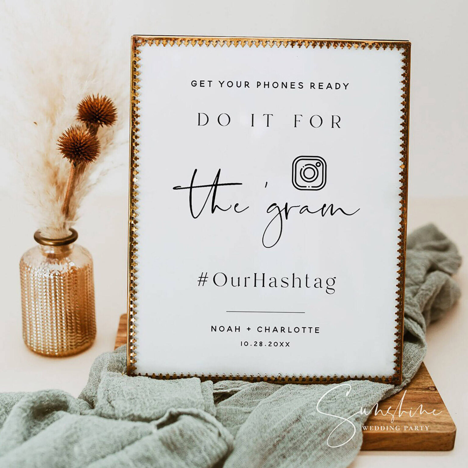 Hashtag Sign for Weddings & Parties - Party Ideas by a Pro